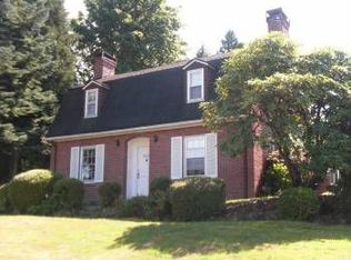 4038 SW Kanan Dr, Portland, OR 97221