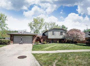683 W Alkaline Springs Rd, Vandalia, OH 45377