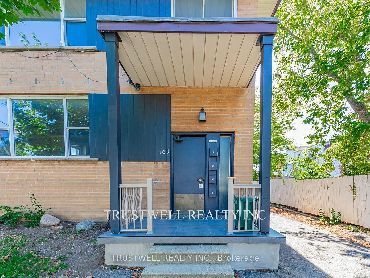 3 bed, $2,500 — Photo 1