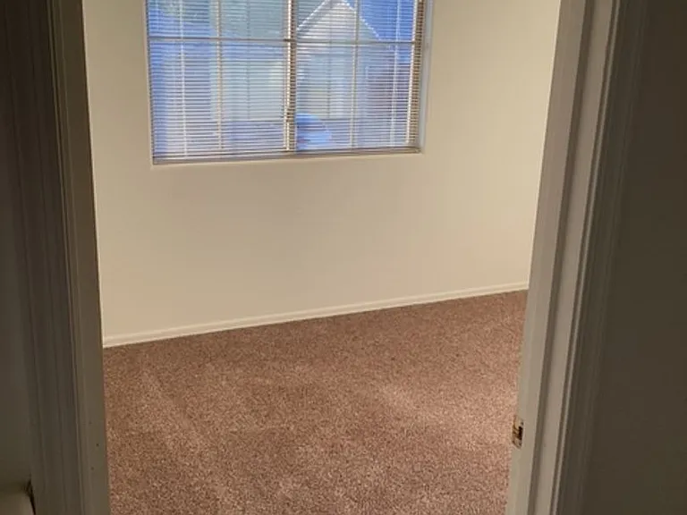 6631 S 18th Ln — Photo 23