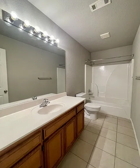 3103 Deerfield Blvd #1 — Photo 14