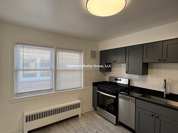 5th image of 2752 W North Shore Ave #2BA