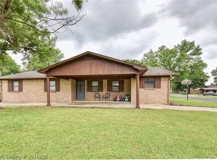 1104 Alex Denton Dr, Sallisaw, OK 74955