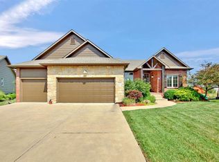2514 N Flutter Cir, Wichita, KS 67228