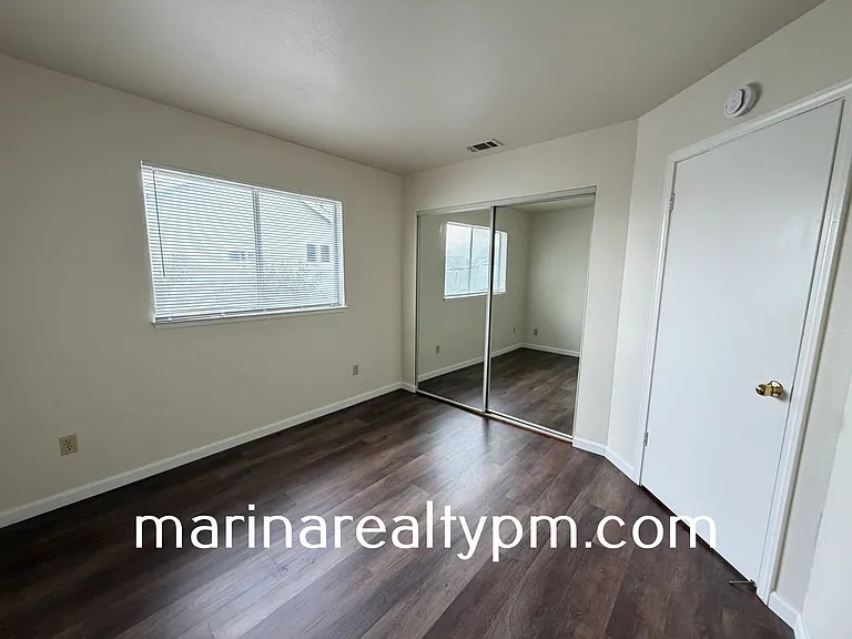 115 James River Rd — Photo 28
