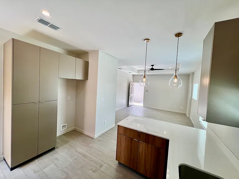 3504 Duke Ave #1 — Photo 6