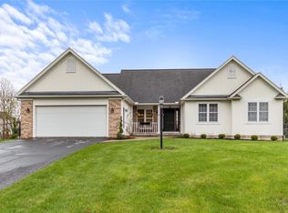 26 Simone Ter, Webster, NY 14580