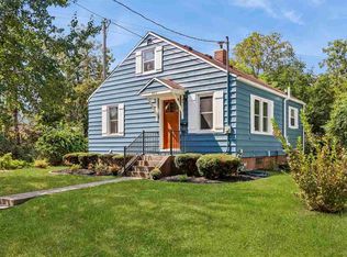 925 Dearborn St, Iowa City, IA 52240
