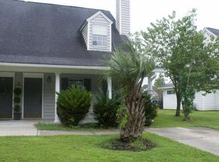 3237 Queensgate Way, Mount Pleasant, SC 29466