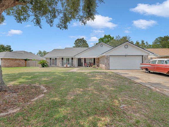 5th image of 2809 Brassie Cir