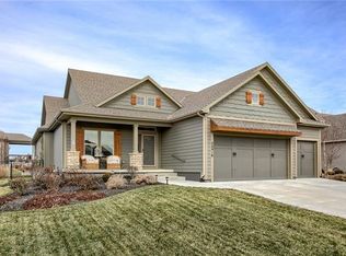 24916 W 91st Pl, Lenexa, KS 66227