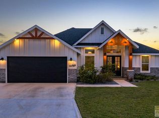 124 Torrey Pines Rd, Laguna Vista, TX 78578