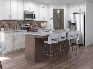 44 James Ct, Defuniak Springs, FL 32433