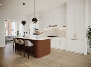 10 Edgerly Pl, Boston, MA 02116