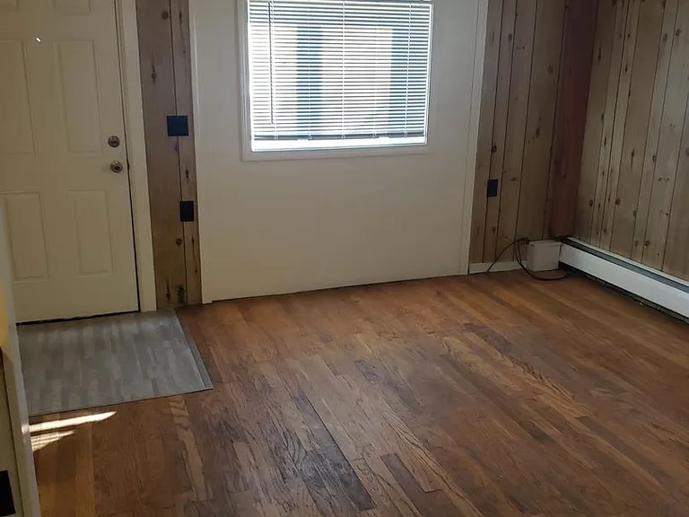 149 Warren St — Photo 3