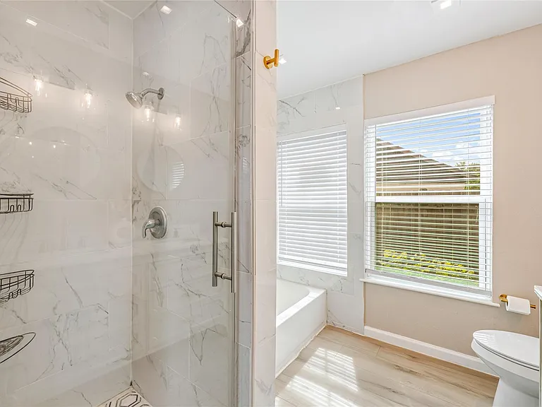 2602 Planters Row — Photo 20