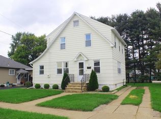 717 Dickson St, Endicott, NY 13760