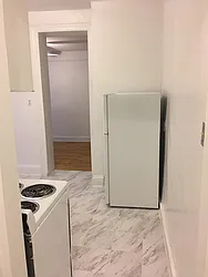 Rented by Keith Stuart Sprague Inc