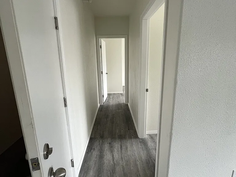 411 Mission St — Photo 1