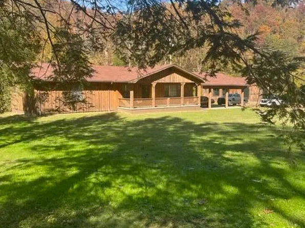 2866 W Highway 72, Harlan, KY 40831