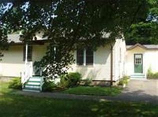 6114 Johnston Rd, Slingerlands, NY 12159