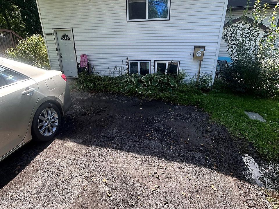 1st image of 15 Medallion Road