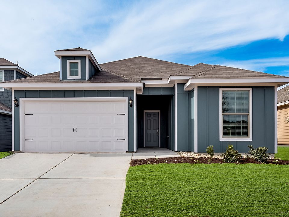 The gorgeous Reed plan at Quarter Horse Estates