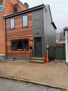 1927 Mary St, Pittsburgh, PA, 15203