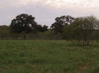 Patriot Cir, Luling, TX 78648