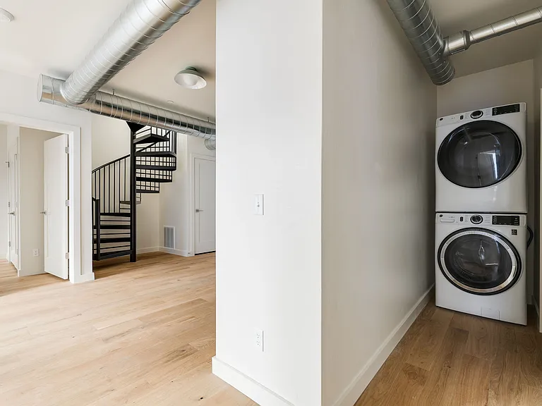 Hallway, Clothes washer/dryer