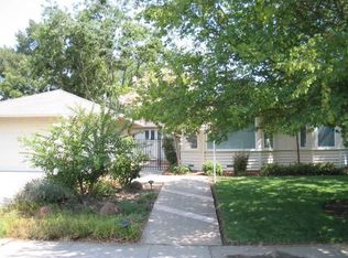 527 Antioch Dr, Davis, CA 95616