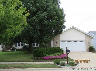 2104 Finch Haven Ln, Springfield, IL 62711