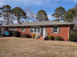 205 Lakeside Drive, Snow Hill, NC 28580