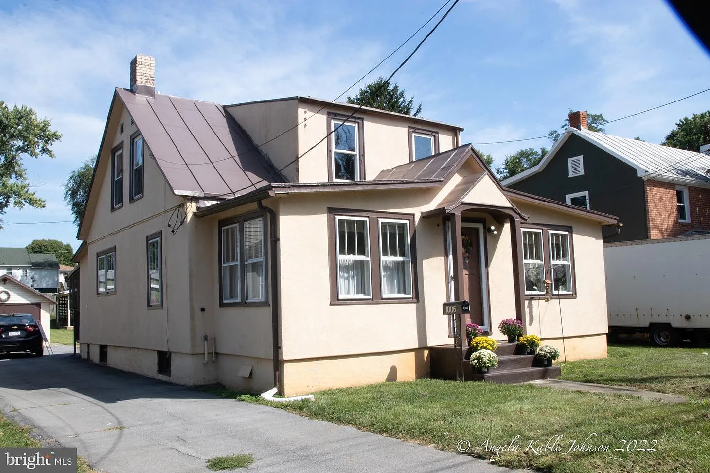 1006 Jefferson Ave photo 1