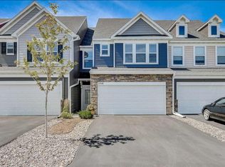 5541 Yucca Ln N, Plymouth, MN 55446