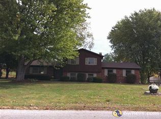 3131 W Rock River Ridge Rd, Crawfordsville, IN 47933