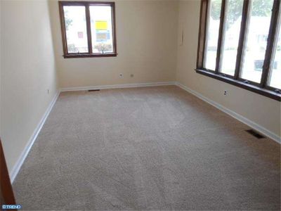 909 Maple Ave, Oaklyn, NJ, 08107