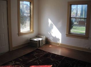 3517 1st St, Riverside, CA 92501