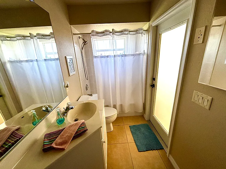 SW 28th Pl — Photo 19