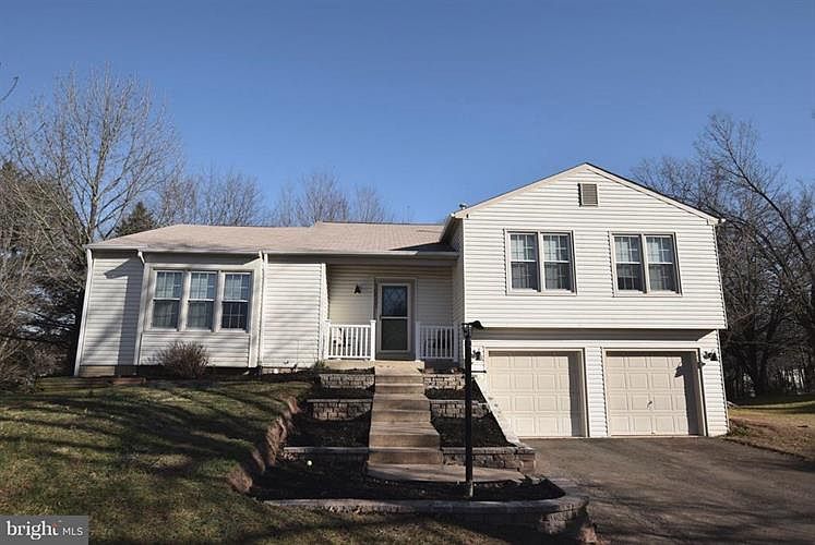 1st image of 10531 Cedar Creek Dr