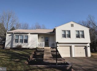 10531 Cedar Creek Dr, Manassas, VA 20112