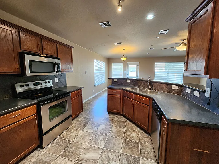 246 Crane Crest Dr — Photo 10