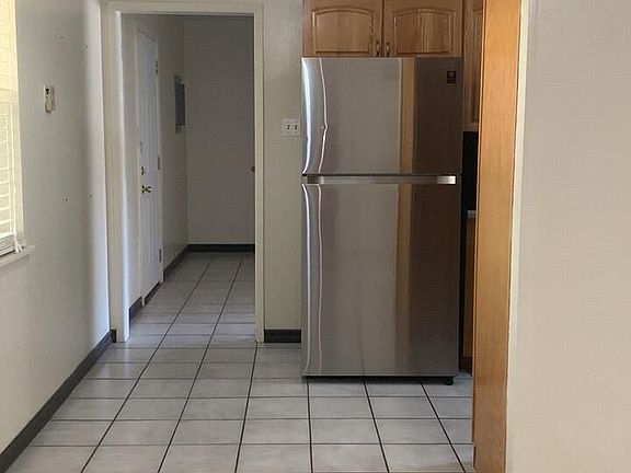 5th image of 6208 Caprock Ct