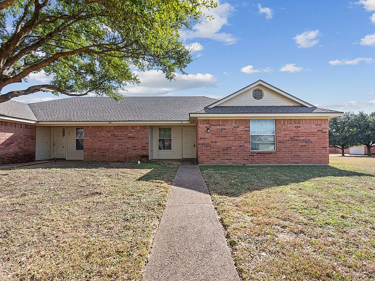 10316 Hyacinth Ln #B — Photo 25