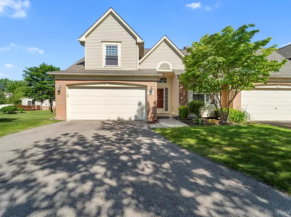 5514 Greenway Dr, Trenton, MI 48183