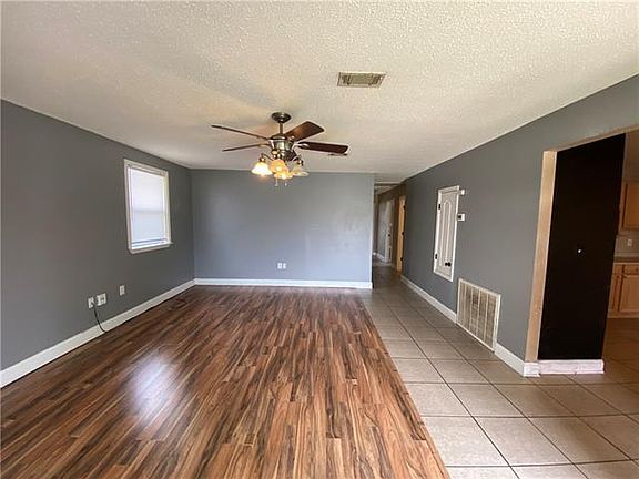 4th image of 516 Willowbrook Dr