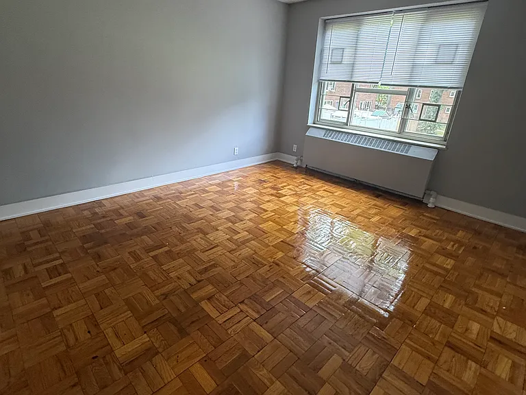 64-20 194th Ln #D — Photo 6