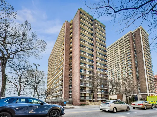 5901 N Sheridan Rd APT 6K, Chicago, IL 60660