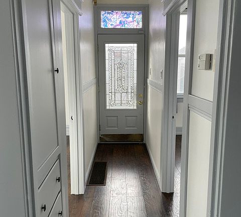 Entry way