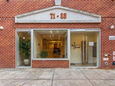 7133 162nd Street #4B, Fresh Meadows, NY, 11365